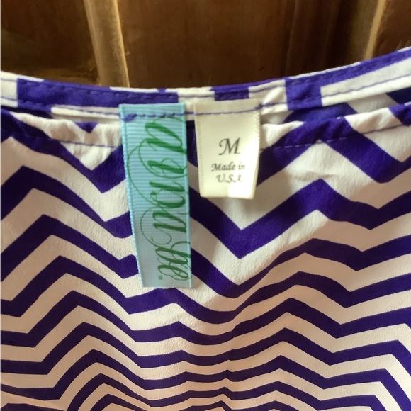 ROYAL BLUE & WHITE CAMISOLE TOP. CHEVRONS. MEDIUM. - Picture 3 of 4